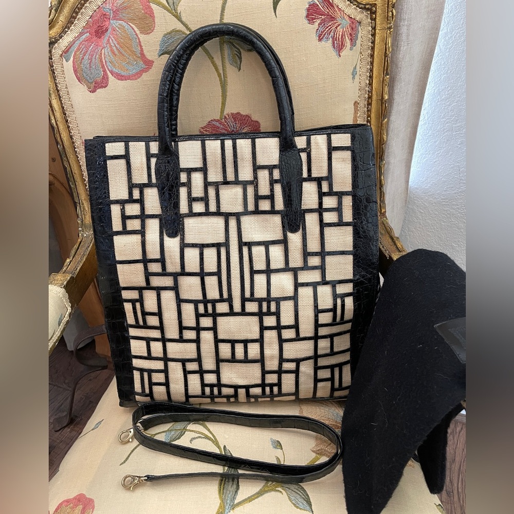 Nancy Gonzalez Black Crocodile and Linen Magazine Tote w/ detachable strap NWT